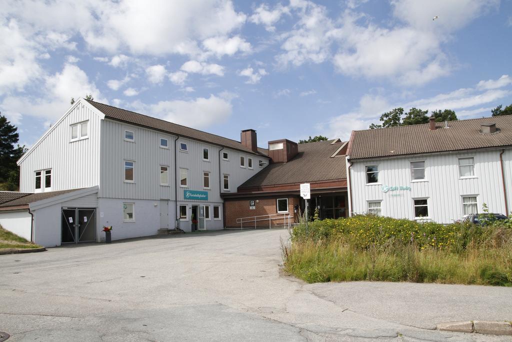 Roligheden Ferieleiligheter Kristiansand Esterno foto