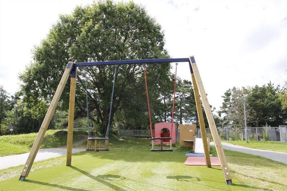 Roligheden Ferieleiligheter Kristiansand Esterno foto